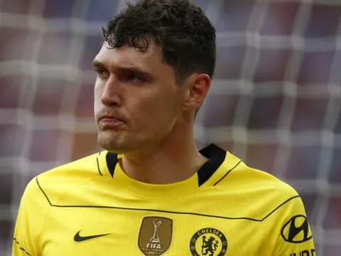 Tuchel tiếp tục 'vạch trần' Christensen