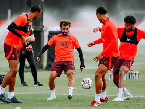 Liverpool nhận cú hích trước trận chiến với Newcastle
