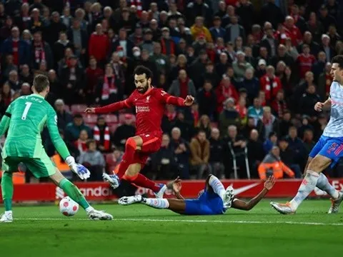 Liverpool vùi dập MU: Quyền lực Salah