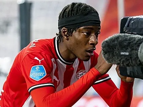 Niềm hy vọng của bóng đá Anh giúp đội nhà hủy diệt Ajax
