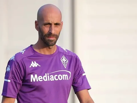 CHÍNH THỨC: Cựu sao Real Madrid trở lại "nơi tình yêu bắt đầu"