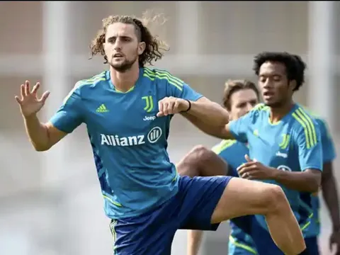 Rất nhanh chóng, Man Utd đạt thỏa thuận tân binh thứ 4