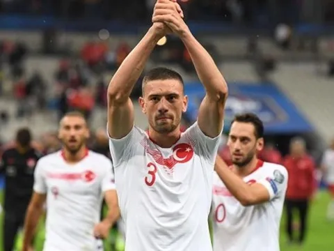 AC Milan sẵn sàng tranh sao 40 triệu euro với Man Utd