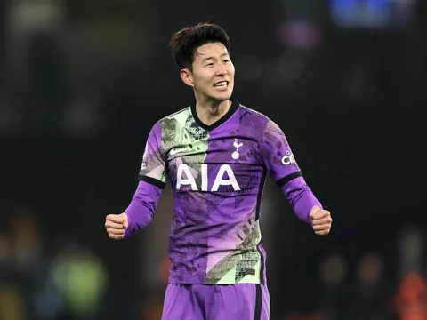 10 ngôi sao xuất sắc của bóng đá châu Á trong năm 2021