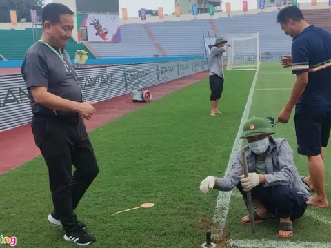AFC kiểm tra gắt gao sân Việt Trì ở SEA Games