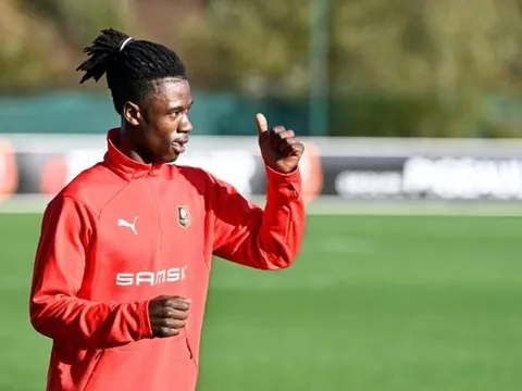 Xác nhận: Mức phí chuyển nhượng của Eduardo Camavinga