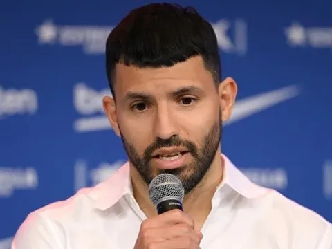 Công việc mới gây bất ngờ của Aguero