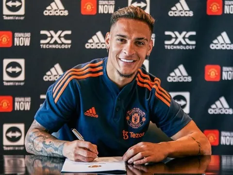 "Ajax đã làm rất tốt khi cuỗm được 100 triệu euro"