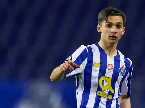 Ajax tìm được người thay Antony, giá 5 triệu euro