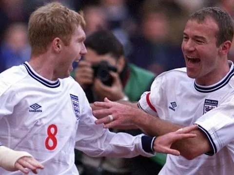 Alan Shearer chọn 2 cầu thủ xuất sắc nhất từng chơi cùng, có huyền thoại Man Utd