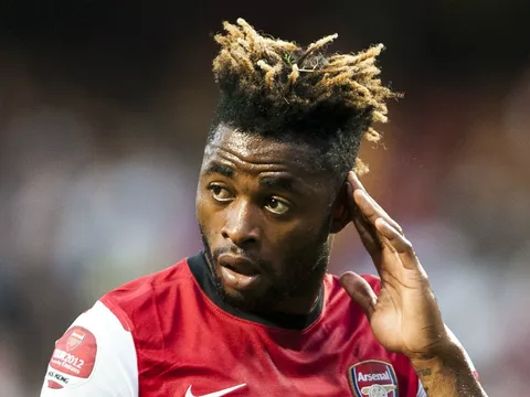 Cựu sao Arsenal thừa nhận đến Barcelona chỉ vì tiền