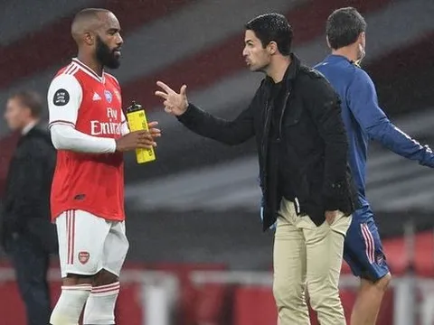 Arsenal đón 2 cú sốc lớn sau khi hạ Newcastle