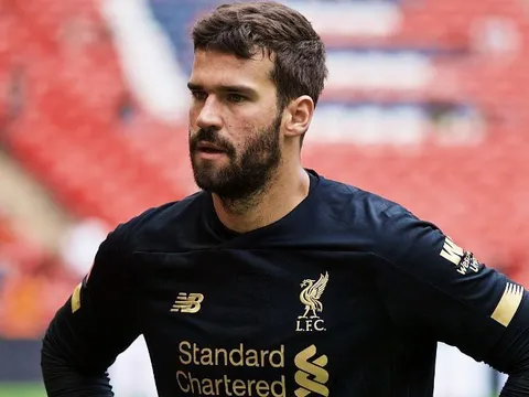 Alisson: "Tôi khó chịu khi Liverpool làm điều ngu ngốc này"