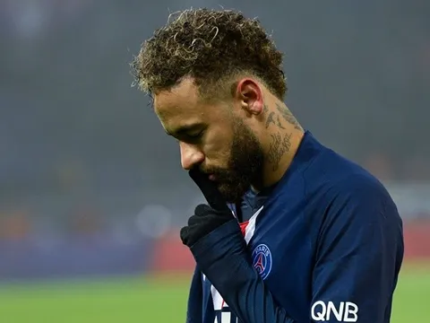 Ăn mừng thể hiện chất ngông gây bão, Neymar lên tiếng giải mã