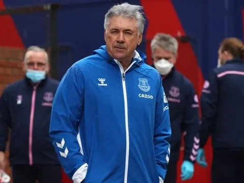Ancelotti: "Cậu ấy bất tử, như Ronaldo"