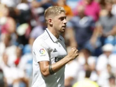 Ancelotti nêu tên tiền vệ có thể vượt trình Gerrard