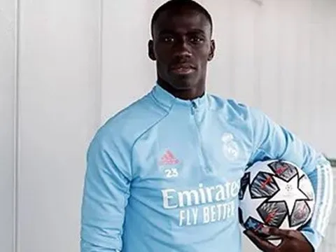 Ancelotti tiếp tục đau đầu về tình trạng của một ngôi sao