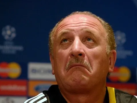 Scolari tiết lộ 2 cái tên khiến ông bay ghế ở Chelsea