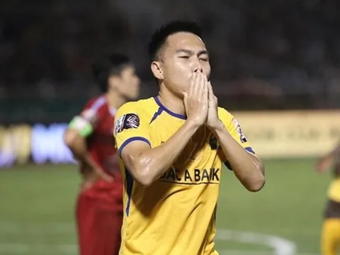 Tiền vệ thuộc top hay nhất V-League trải lòng trước ngày chia tay SLNA