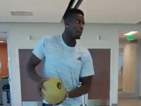 Pogba lộ hình ảnh mới nhất, Man Utd sắp hình thành bộ 3 hủy diệt