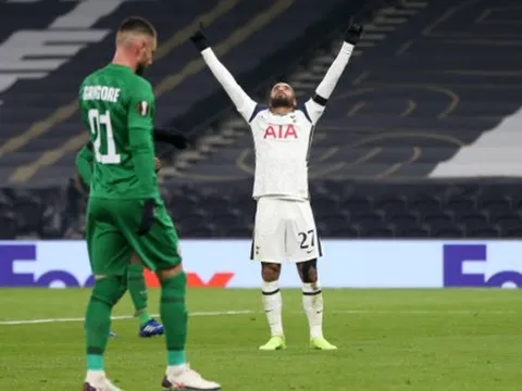 Tân binh chói sáng, siêu phẩm giữa sân, Tottenham hành hạ đối thủ không thương tiếc
