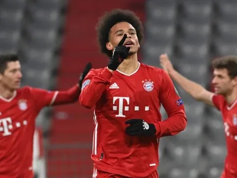 Tân binh dính thẻ đỏ, Bayern vẫn lạnh lùng chốt hạ vé sớm