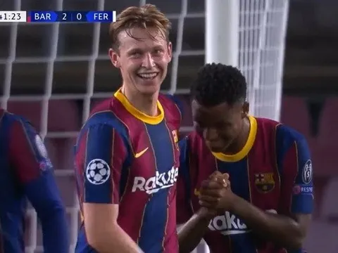 Ansu Fati cúi gập người cảm tạ pha kiến tạo thiên tài của De Jong