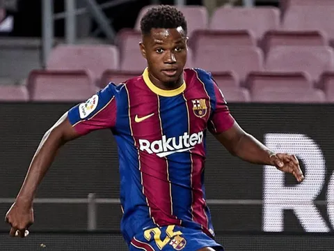 Ansu Fati: "Tôi đã trải qua nhiều ngày đau đớn"