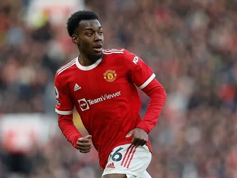 Elanga gửi thông điệp "đặc biệt" cho Ten Hag