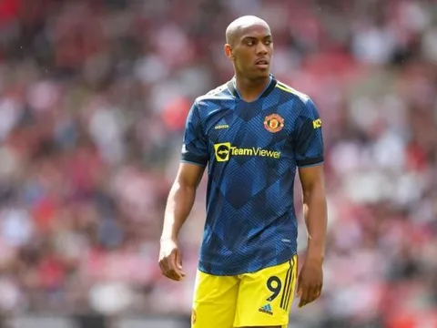 Việc trao đổi Anthony Martial có thể giúp Man Utd hoàn thiện đội hình