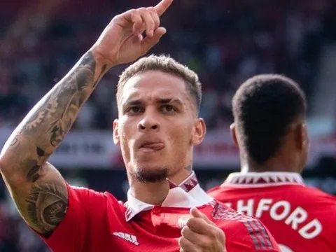 Antony làm NHM Man Utd sướng rơn với 4 khoảnh khắc đắt giá