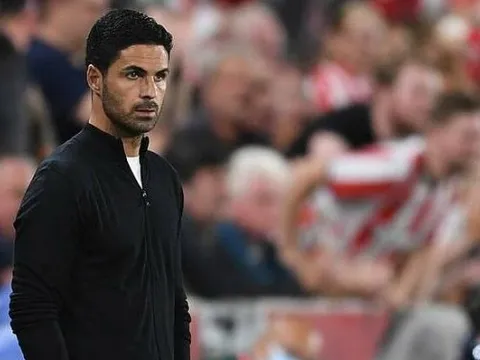 Ấp ủ đón máy phối bóng, Arsenal nhận cái kết đắng bất ngờ