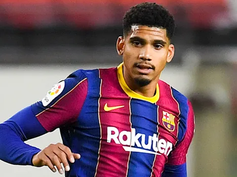 Man Utd dẫn đầu trong việc giải cứu sao 49,9 triệu bảng của Barca