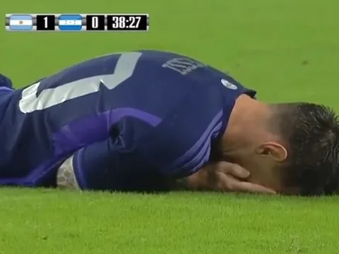 Argentina nổi máu điên vì Messi bị chơi xấu