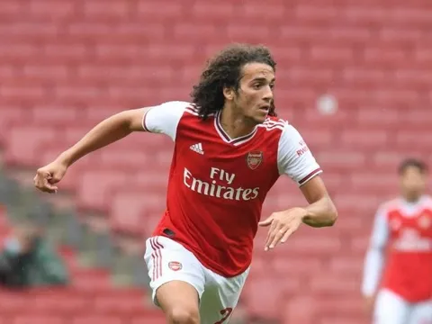 Arsenal chào bán Guendouzi, PSG đáp trả đầy bất ngờ