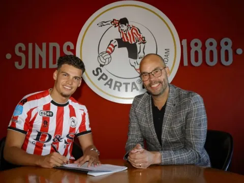 Arsenal chia tay trung vệ 20 tuổi