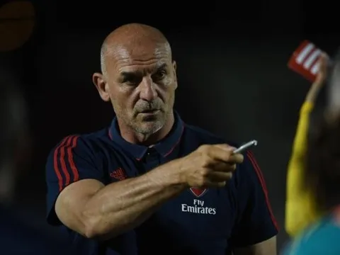 Arsenal chính thức sa thải Steve Bould sau 30 năm gắn bó
