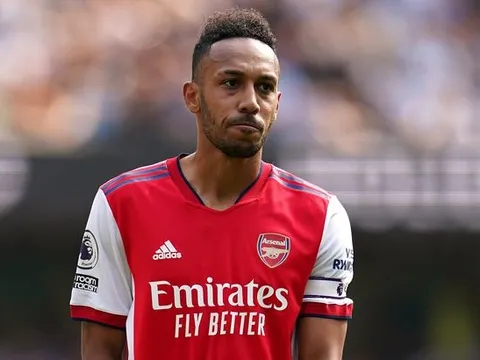 Arsenal đã có động thái với Aubameyang
