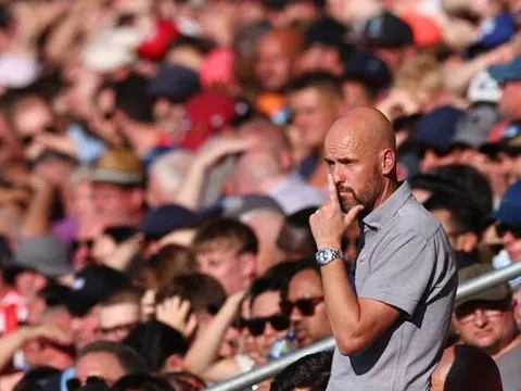 Arsenal đã dạy cho Man United một bài học