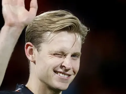 Arsenal "đau đầu" vì De Jong