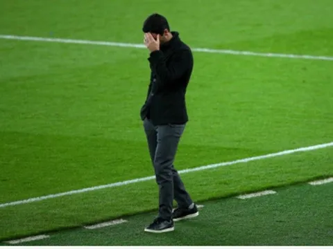 Arsenal đối mặt 'vũng lầy' tệ hại nhất sau 25 năm