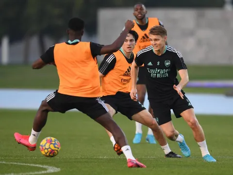 Arsenal đua Top 4 căng thẳng, Arteta xua quân ra tập cật lực