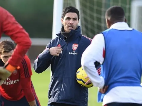 Arsenal lập danh sách bán đi 7 cầu thủ