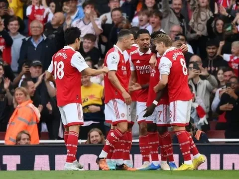 Arsenal lên kế hoạch trói chân Xhaka