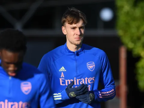 Arsenal gửi tiền đạo tuổi teen đi du học