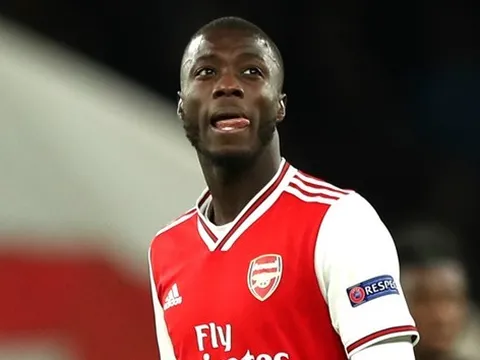 Arsenal mời chào đối tác mua đứt chân chạy cánh