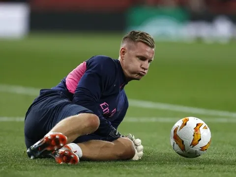 Arsenal nhắm thủ môn tuyển Anh thay thế Leno