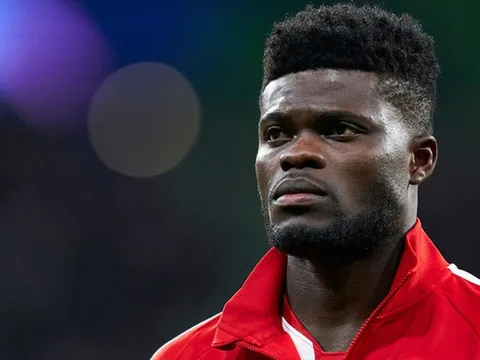 Arsenal phá két mua Partey, Xhaka cuối cùng cũng phá vỡ im lặng