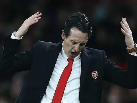 Thái độ của các cầu thủ Arsenal ra sao khi Ljungberg thay Emery?