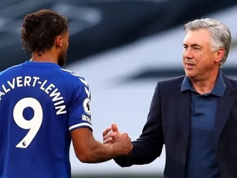 Arsenal sẵn sàng tái thiết hàng công với Calvert-Lewin